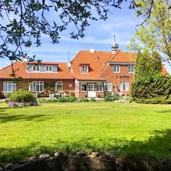 Langebjerg Pension & Spisested