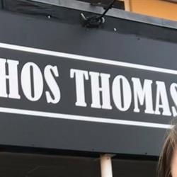 Hos Thomas