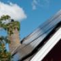 Solcelleanlæg opsat af Øster Lindet El Service