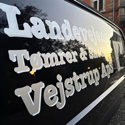 LANDEVEJENS TØMRER- OG SNEDKERFORRETNING, VEJSTRUP ApS