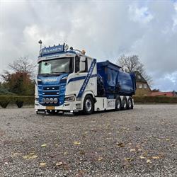 Containerservice/ Harm Mammen & Sønner A/S