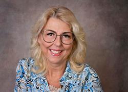 Klip og Krøl, Salon Henriette Horne