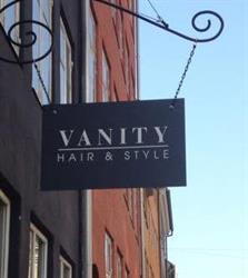 Vanity v/ Maria Christina Høyrup Rydder