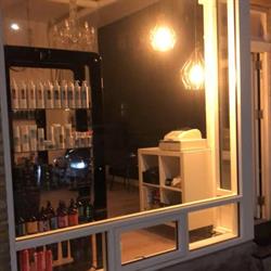 Marcole, Salon