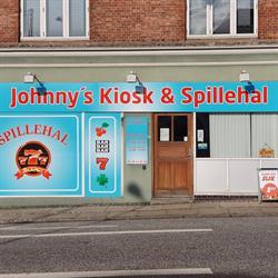Johnnys Kiosk og Spillehal v/ Johnny Barzegar, Johnny Barzegar