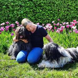 Vet. Exam. Osteopat/Kranio Sakral Terapeut/Fys/+++ Charlotte Berg