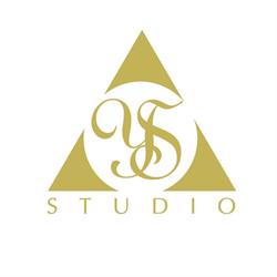 YS Studio v/Iryna Petersen
