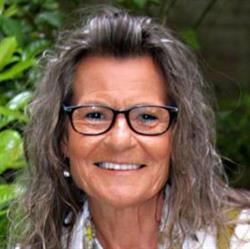 Medium Vibeke Broch-Lips