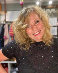 Henius Knitwear