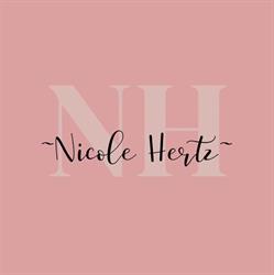 Nicole Hertz - nicoles univers mindfulness, hypnose, coaching, kvindecirkelguide og pædagog