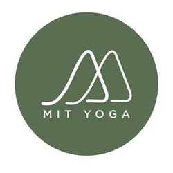 Mit Yoga