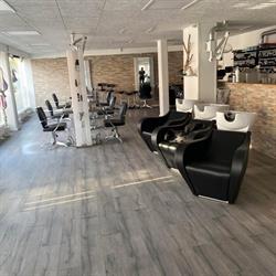 Salon Carlsen ApS