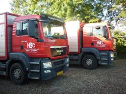 HUSDYRFORMIDLINGEN ApS