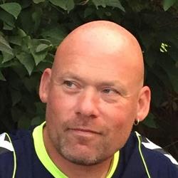 Den Skaldede Pudser