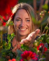 Bettina Hvingel Healing & Massage