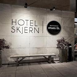 Restaurant stuen th.