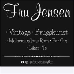 Fru Jensen Fur