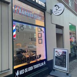 Black & White Barbershop
