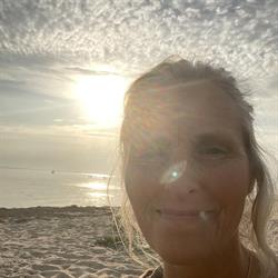 HjerneGlad yoga og neurofysioterapi