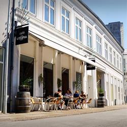Cafe Utopia