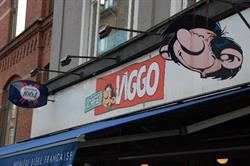 Cafe Viggo v/Siamak Behrooz
